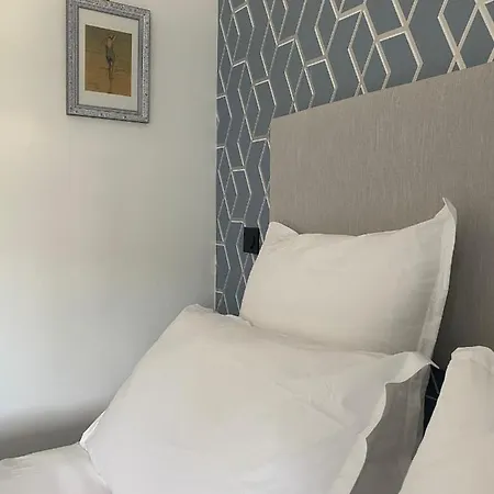 住宿加早餐酒店 Md Gallery 4*